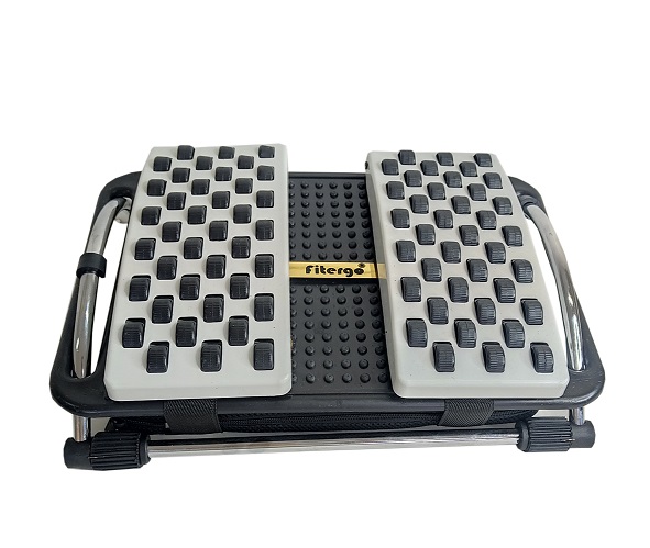 Mechanical model massager footrest
